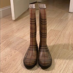 Authentic Burberry rain boots